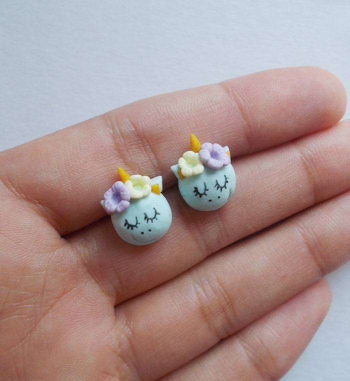 Unicorn stud earrings and brooch set - Adventacle