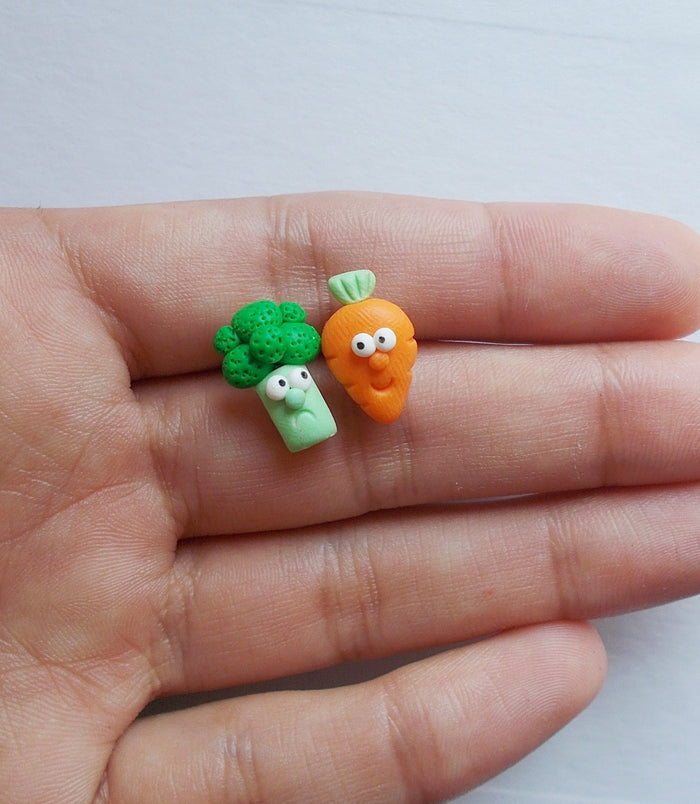 Veggie stud earrings - Adventacle